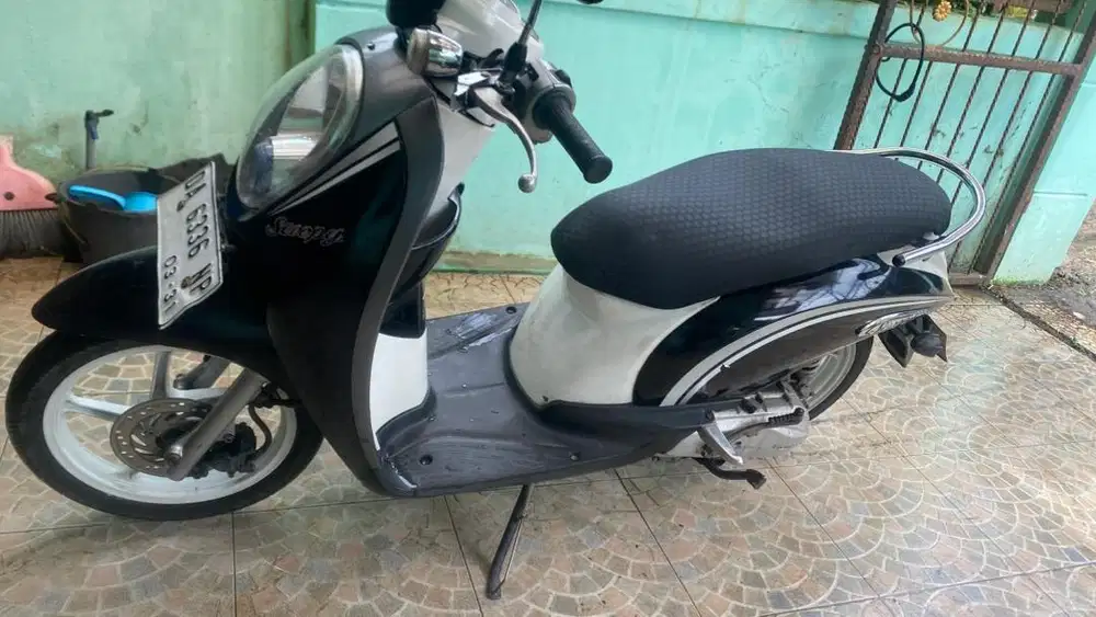 Scoopy Karbu 2011