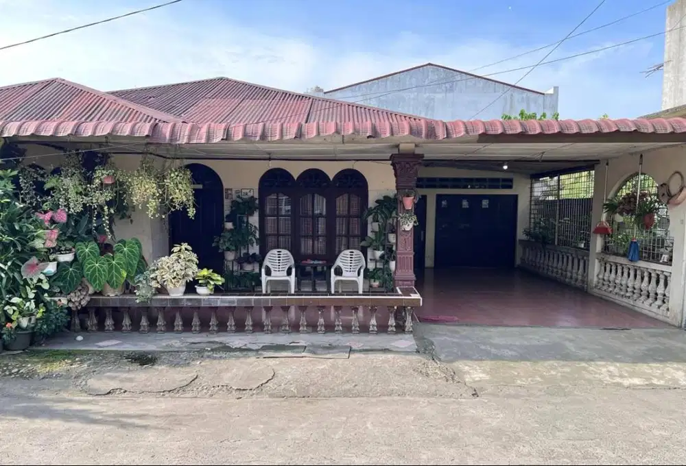 Dijual Rumah Nyaman & Asri (Tanah dan Bangunan)