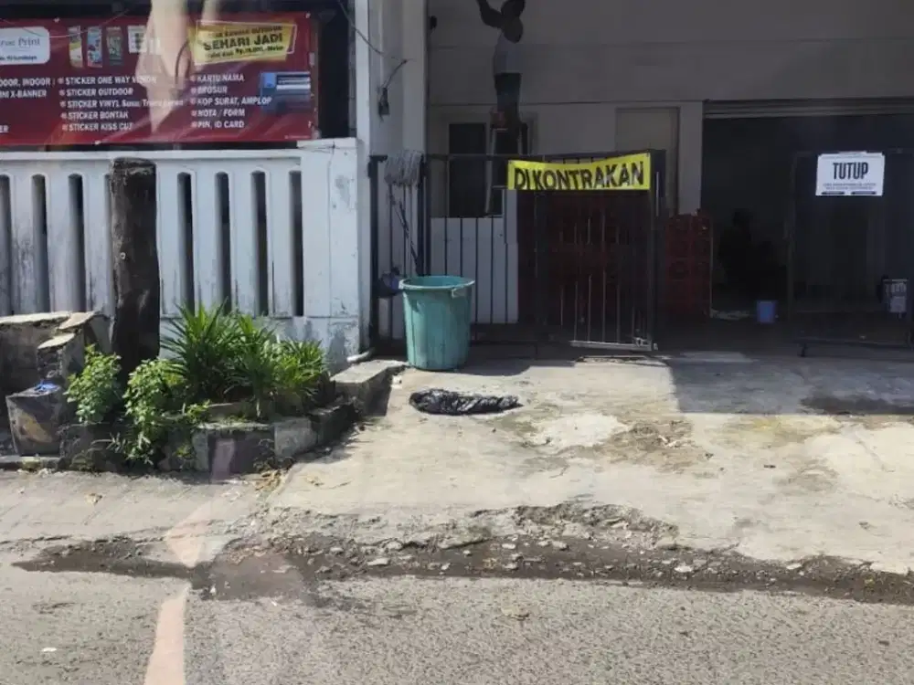 ruko diewakan simpang darmo permai selatan surabaya