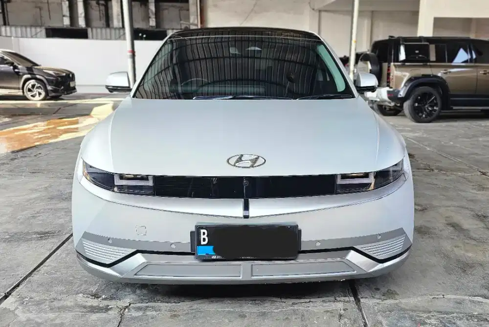 Hyundai Ioniq 5 Signature Long Range AT 2023 Gold Matte Mulus 36rb KM