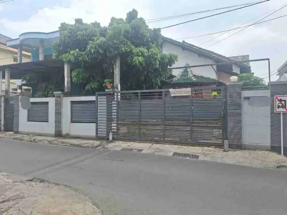 ( DEKAT UNDIP ) KOST DAN RUMAH INDUK DI JL IWENISARI TEMBALANG SEMARANG