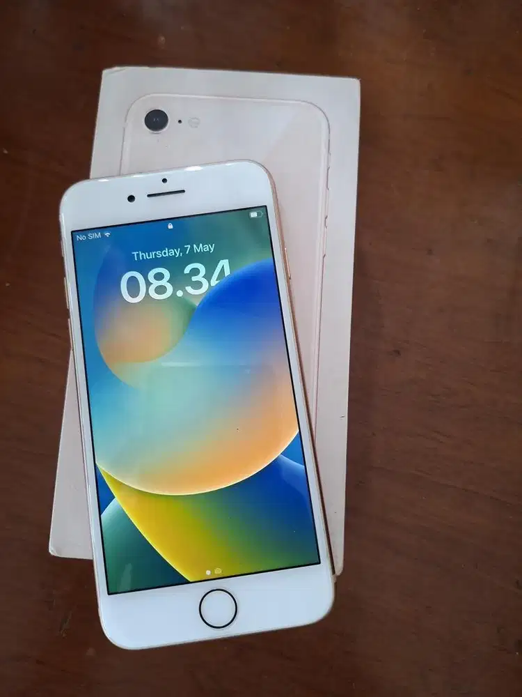 Iphone 8 64GB Gold ex Ibox
