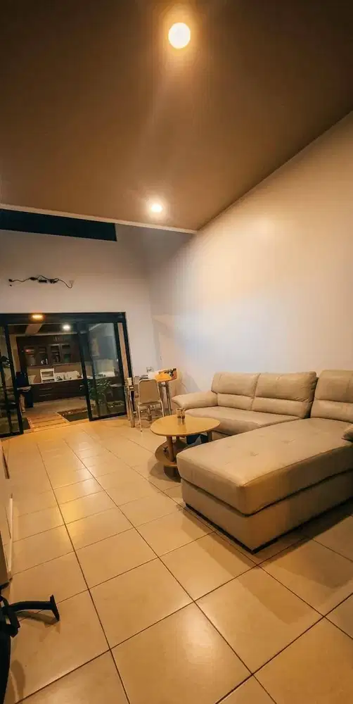 Dijual Rumah Nyaman Terawat Kota Baru Parahyangan