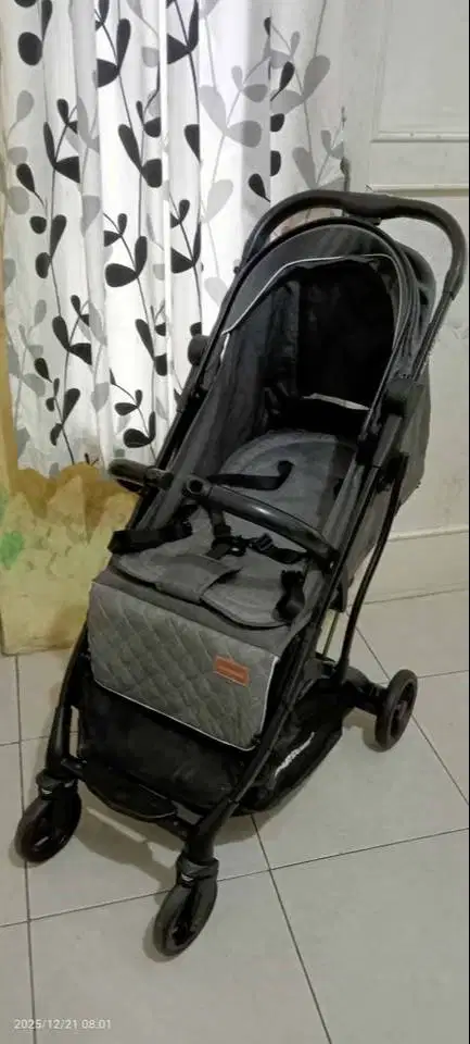 STROLLER BABYDOES PRONTO+ Bekas/ Preloved