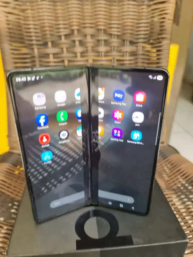 Samsung Z Fold 4 Ram 12/256gb 5G Ex Sein