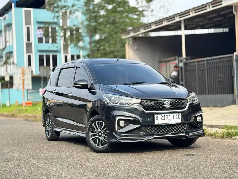 SUZUKI ERTIGA GX SPORT HYBRID AT 2022 COOP BLACK LOW KM FULLSET