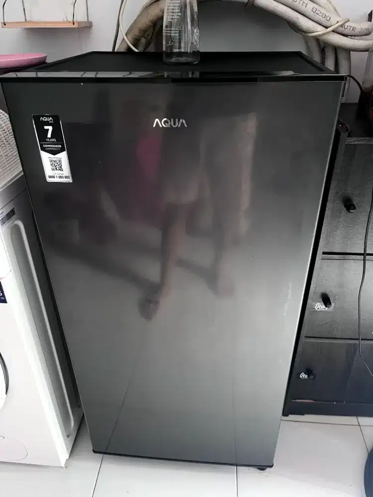 Kulkas AQUA AQR-D