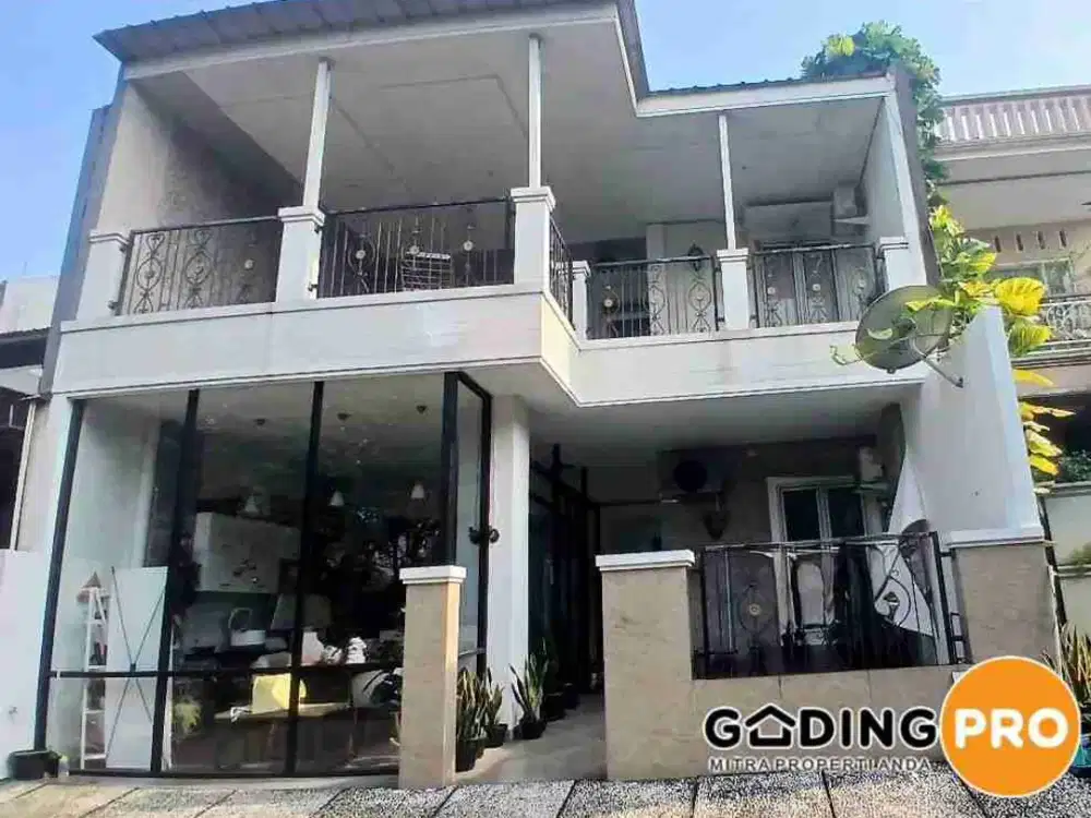 di jual rumah 2 lantai siap huni di cibubur mansion