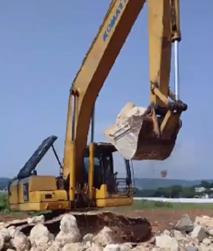 Dijual Excavator Komatsu PC200-7 Tahun 2007