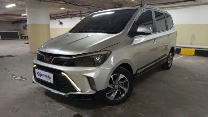 Wuling Confero S 1.5 L Bensin-MT 2021 Silver