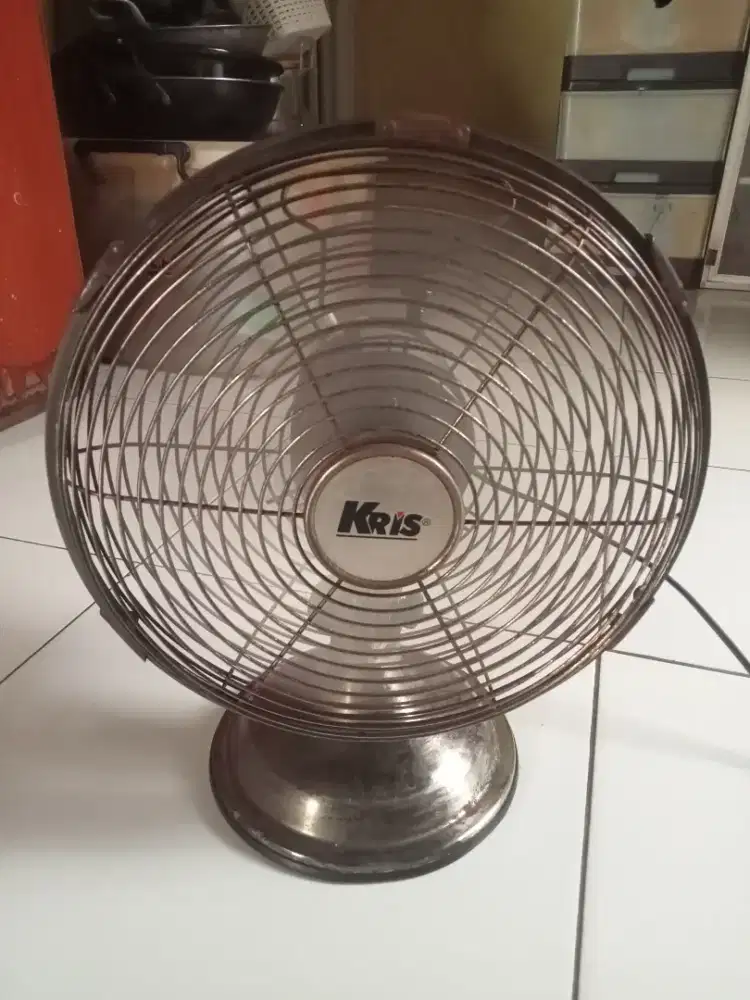 Dijual cepat kipas angin full besi