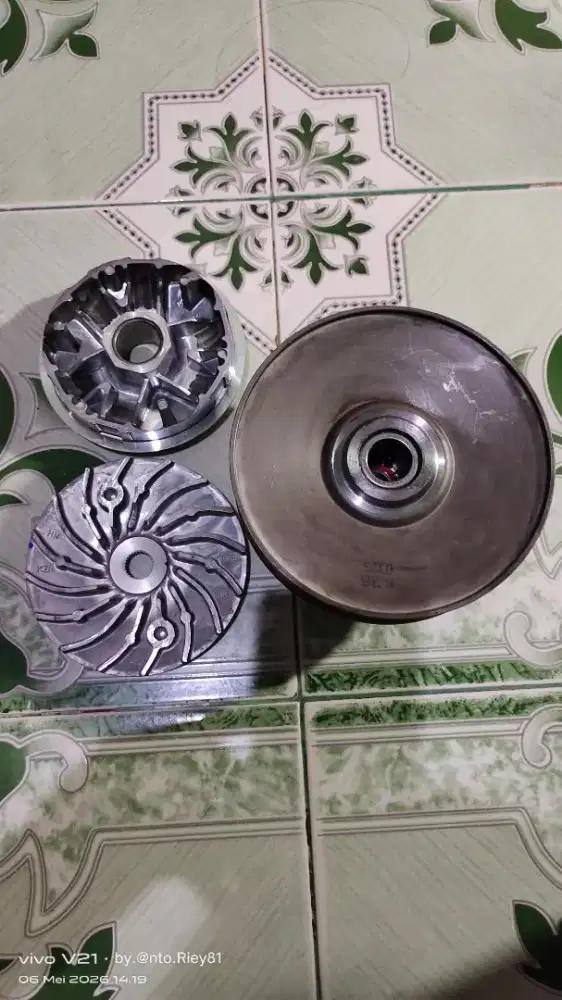 Pully Dan Rumah Roller Honda Vario