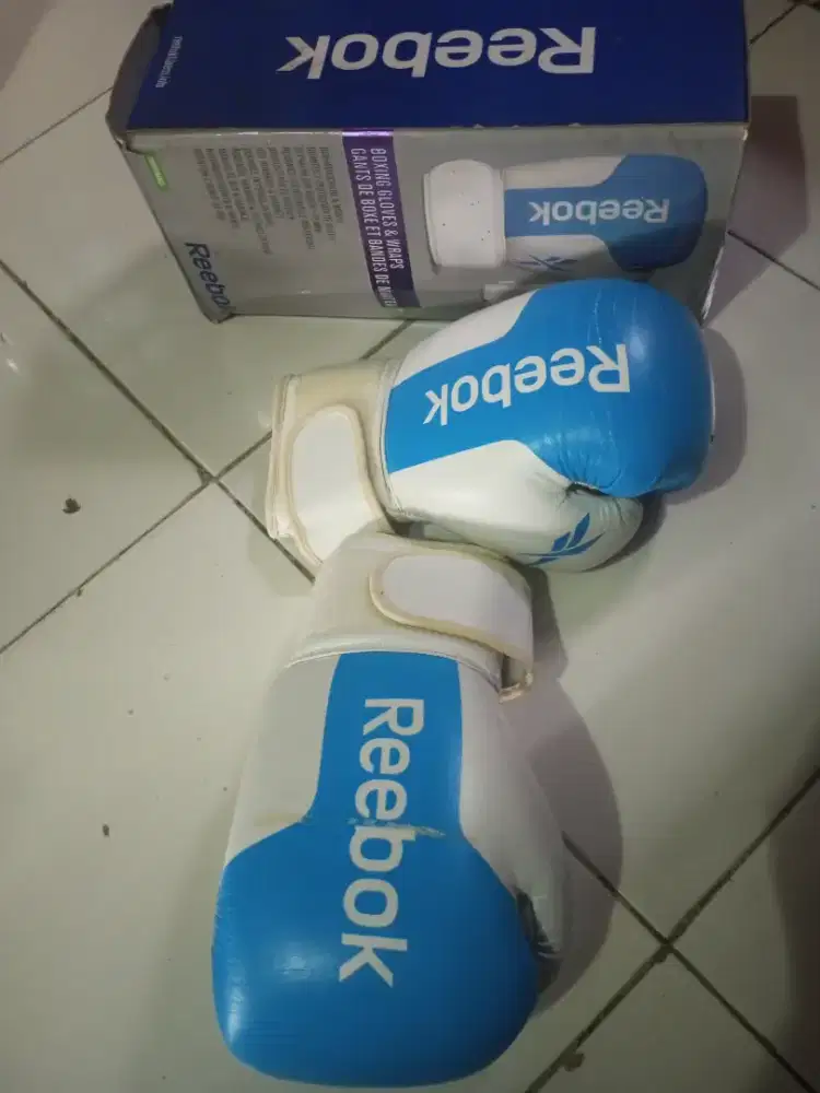 Koleksi Ayh Sarung Tinju Reebok Boss'