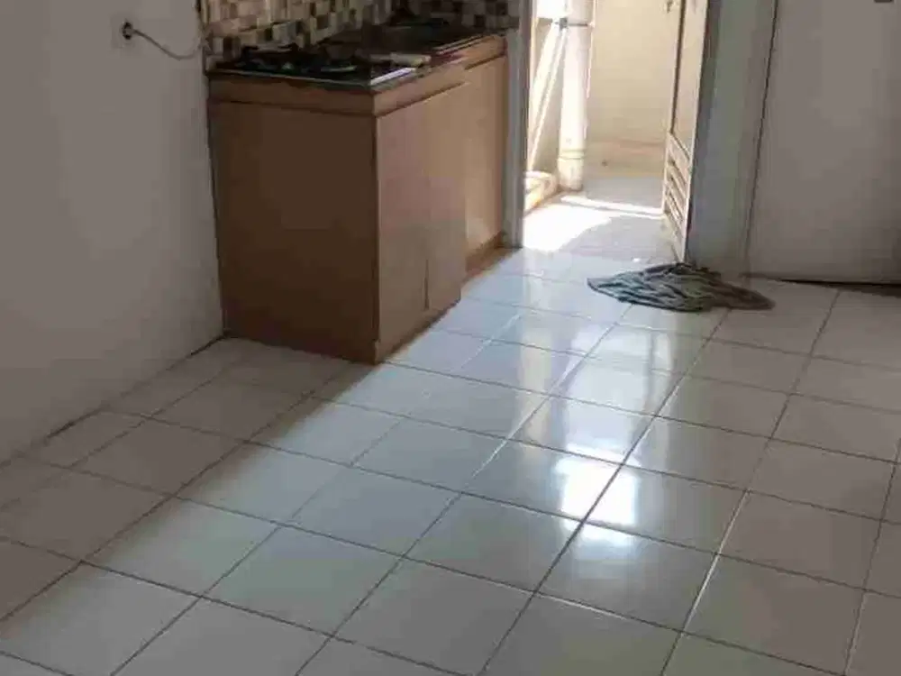 Dijual Apartemen Kalibata City Tower Cendana lantai 7 beserta penyewa nya.