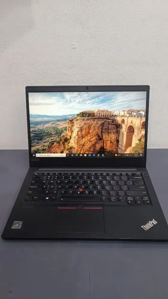 Lenovo Thinkpad E14