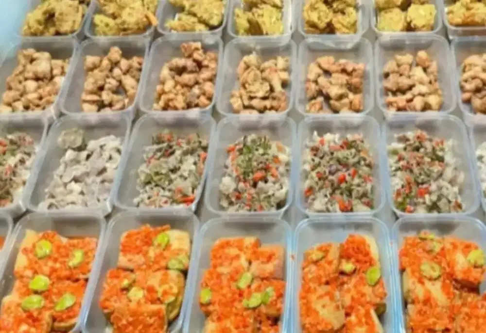 Catering Bulanan dan Catering Nasi Box untuk Acara apapun harga murah