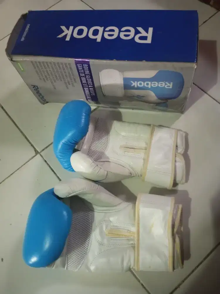 REEBOK Sarung Tinju Koleksi Pribadi