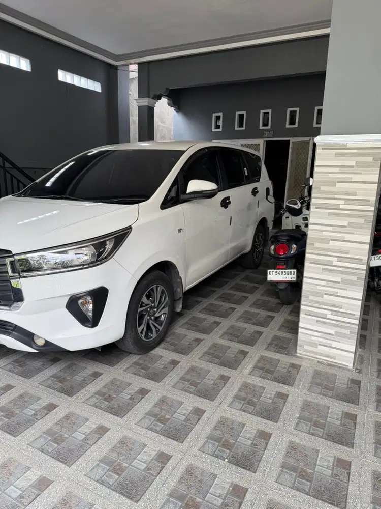 Toyota Kijang Innova 2022 Bensin