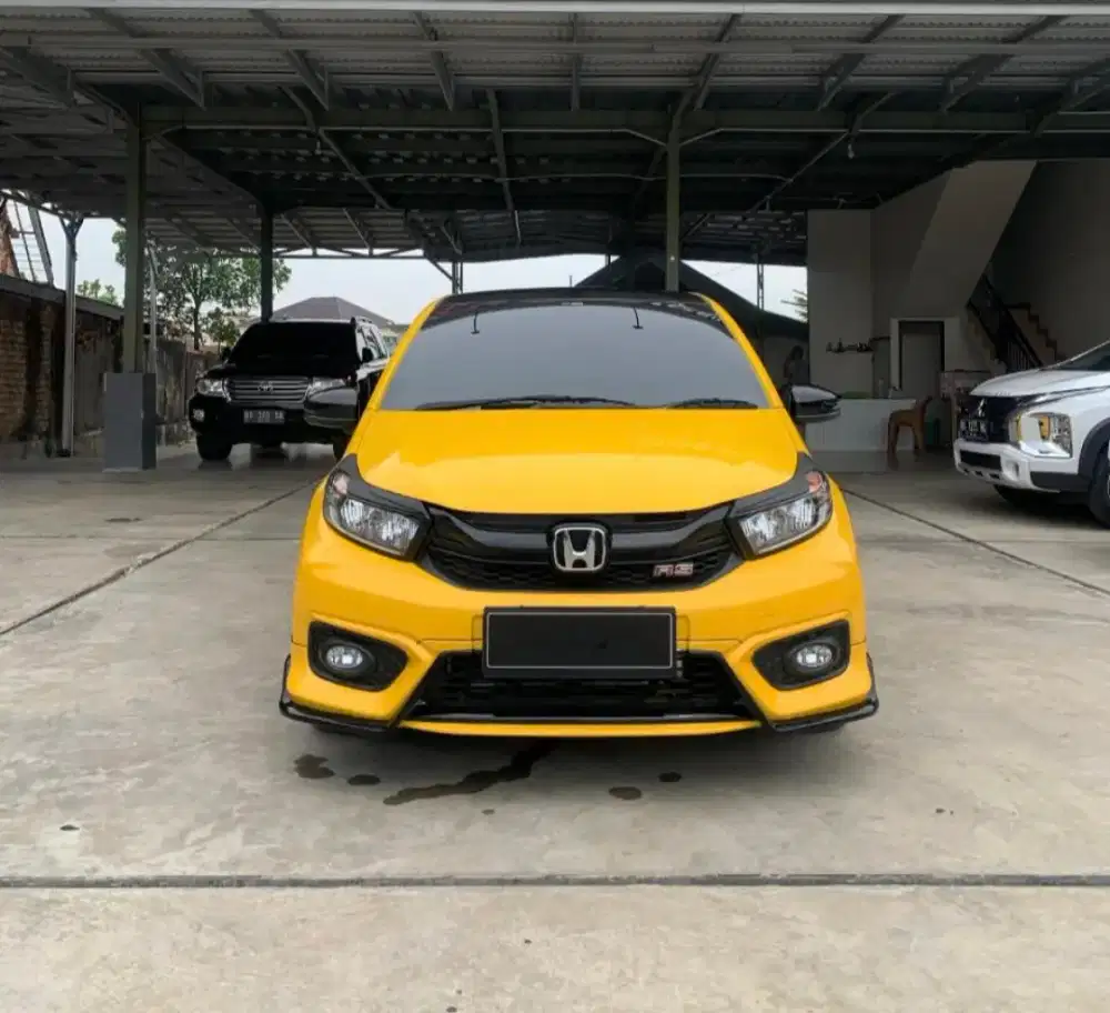 Honda Brio 1.2 RS Urbanite MT 2023