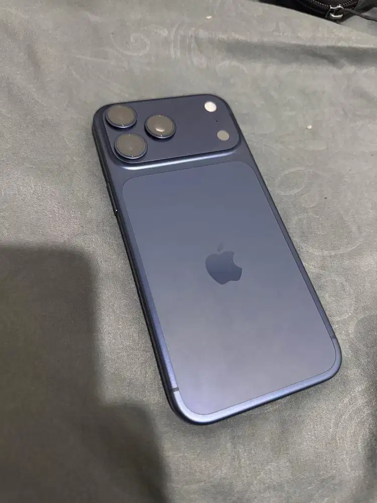 Iphone 17 Promax 512