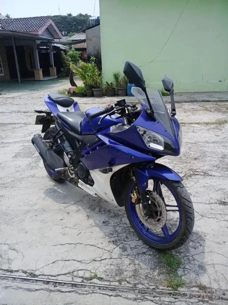 DJUAL YAMAHA R15