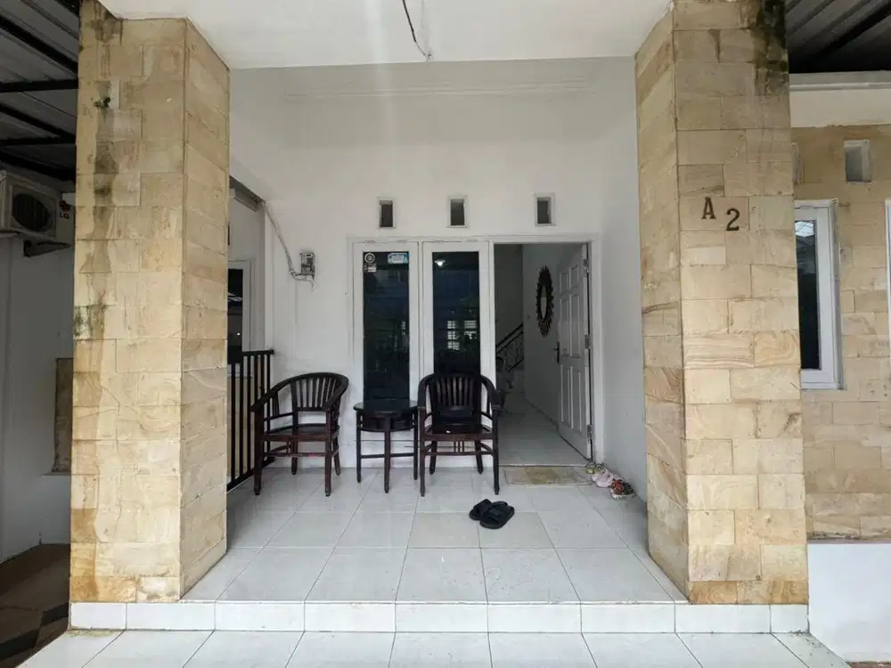 Rumah Asri Nyaman Villa Tembalang
