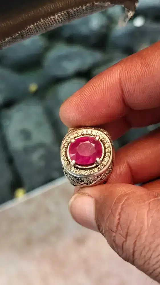 Cincin ruby iket perak