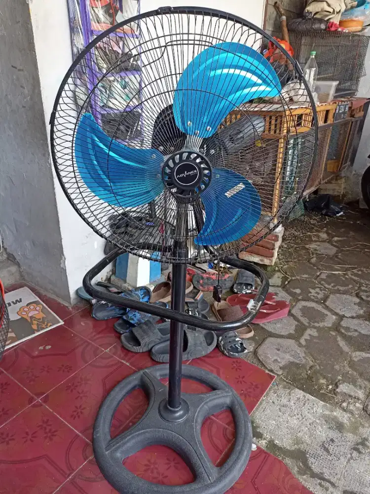 Kipas Angin Advance Baling2 Besi