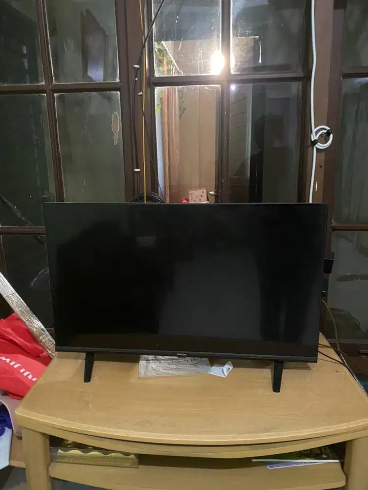 SMART TV COOCA 32 INCH LIKE NEW