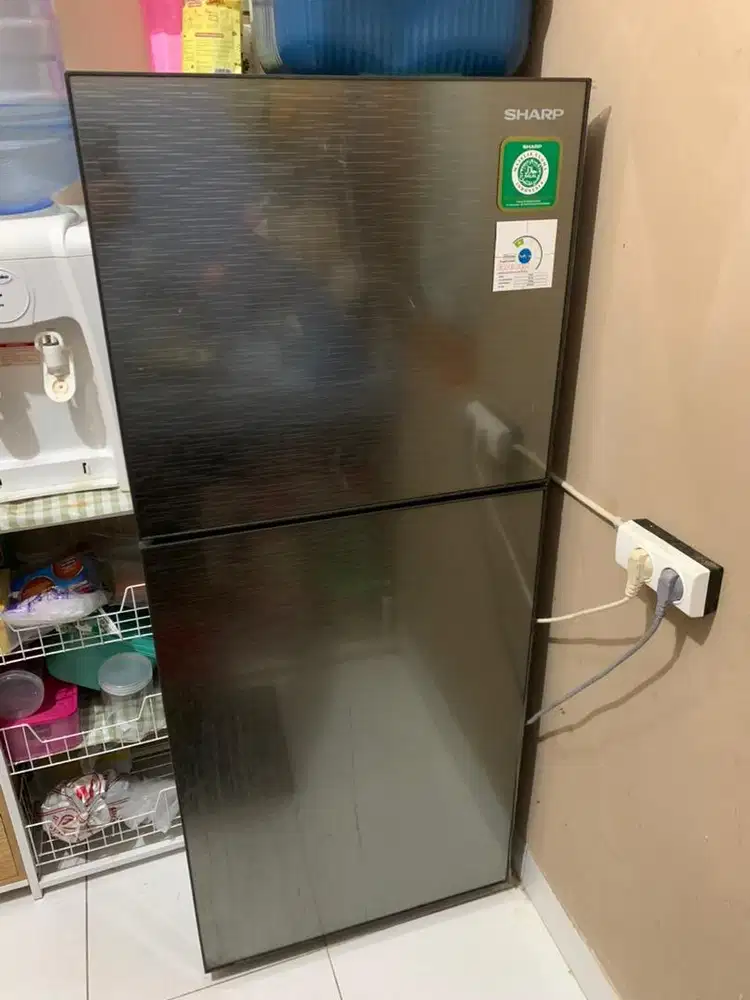 Kulkas Sharp 2 Pintu