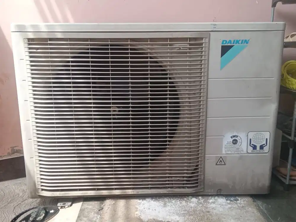 Daikin 2pk air conditioner is guaranteed to be cold and normal