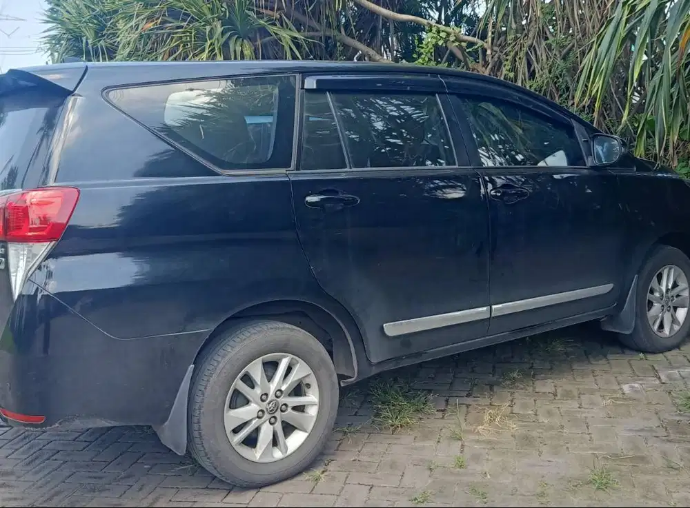 Toyota Kijang Innova 2.4 V AT 2018
