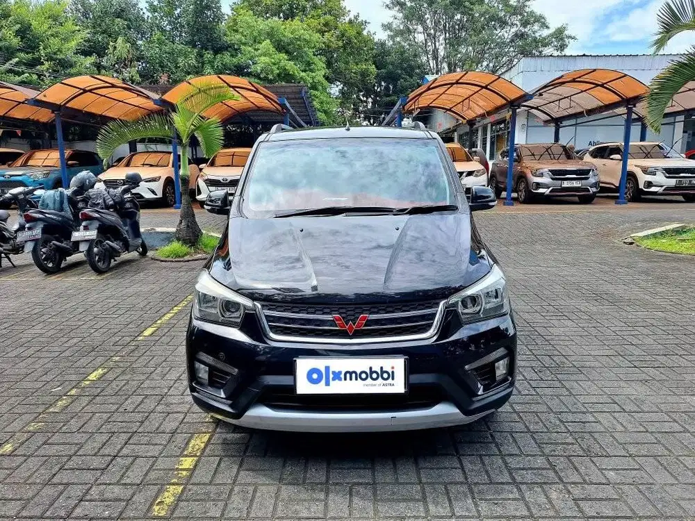 DP Rendah - Wuling Confero S 1.5 L Bensin-MT 2020