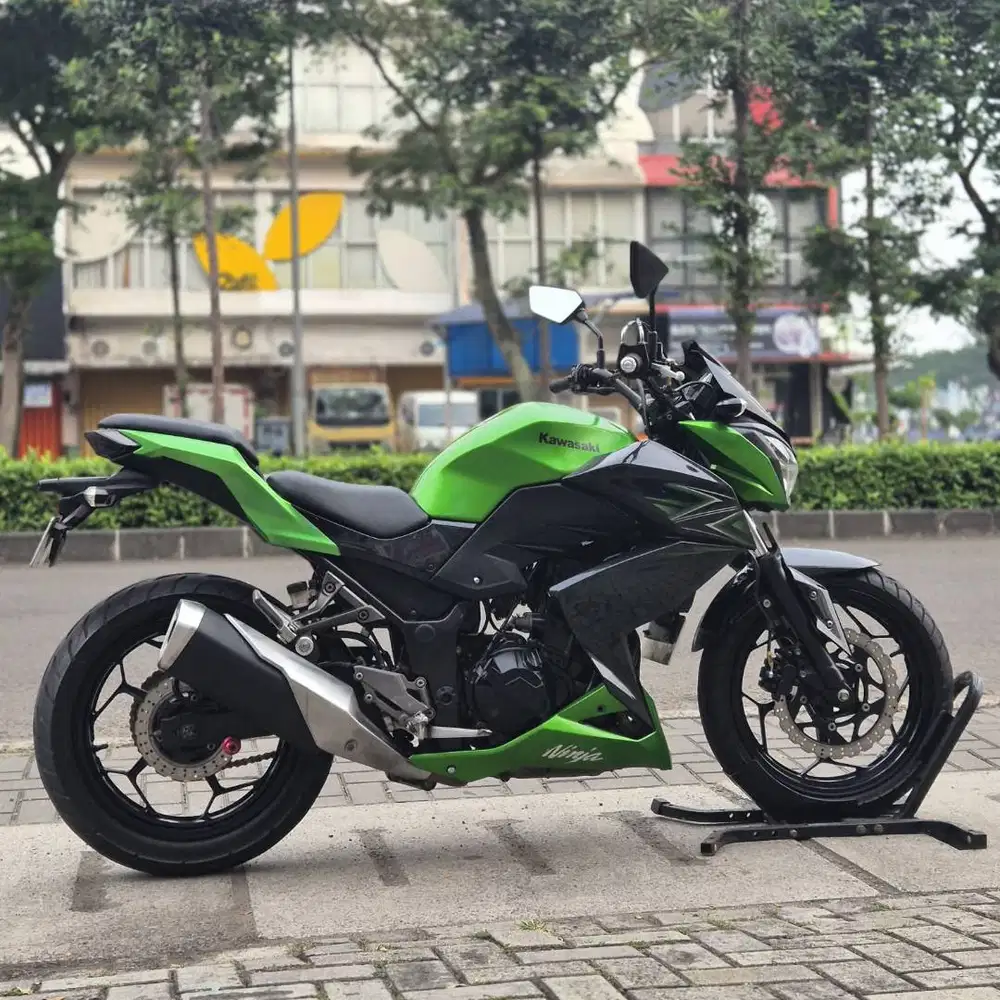 RASA BARU! KAWASAKI Z250 FI 2016 HIJAU KM 17K PAJAK PANJANG SIAP GAS