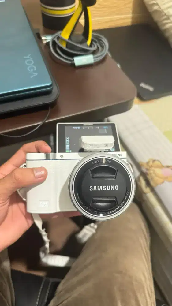 Kamera Mirrorless Samsung NX3300