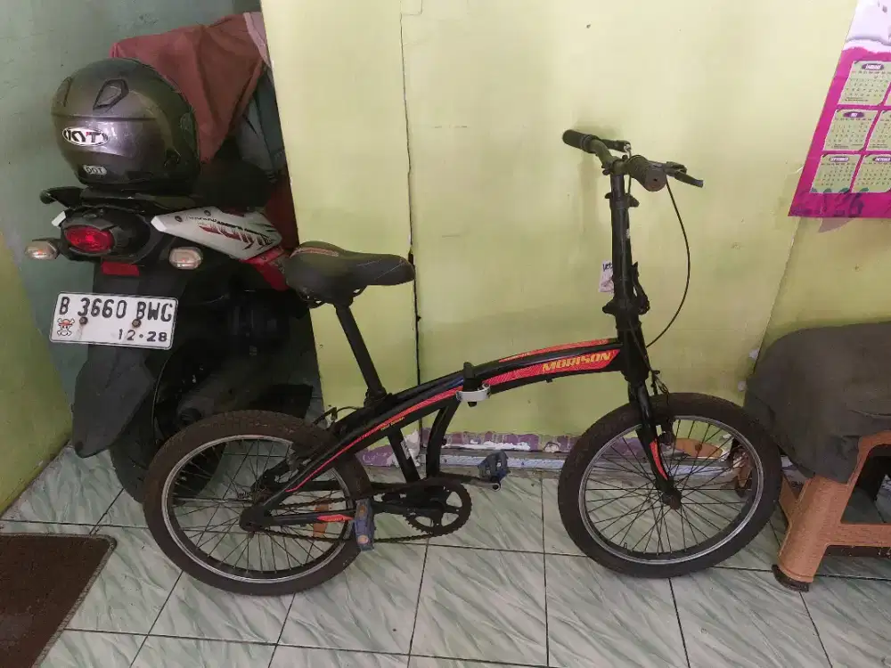 Dua sepeda lipat