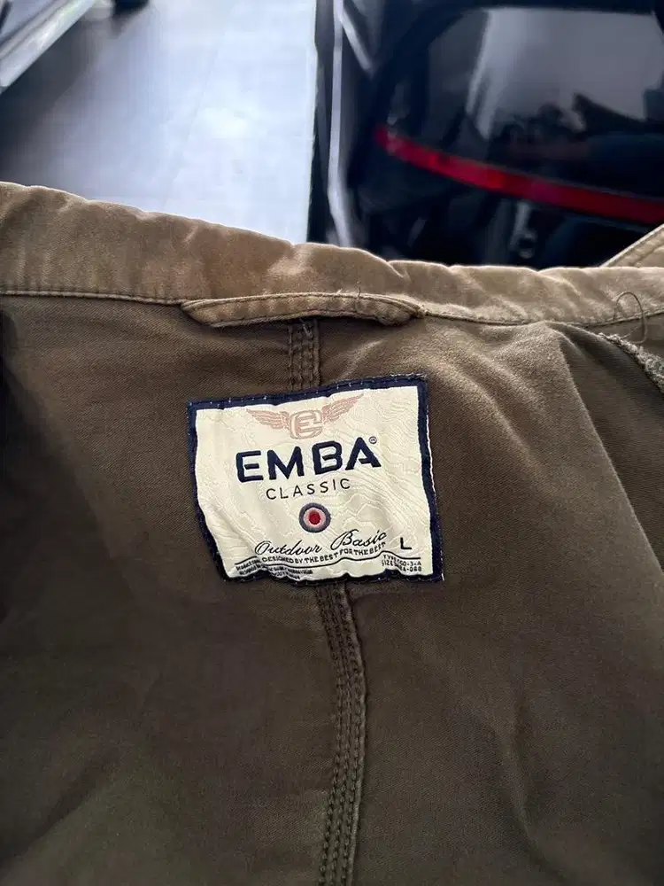 Jaket emba original kondisi 90% jarang di pake