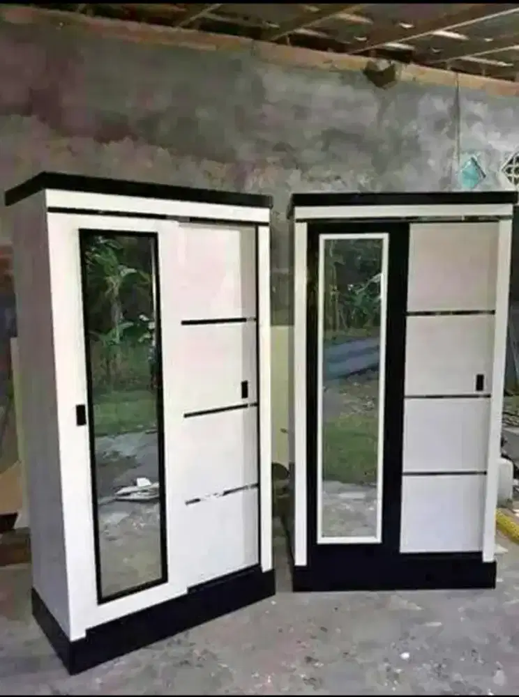 Lemari 2 pintu promo