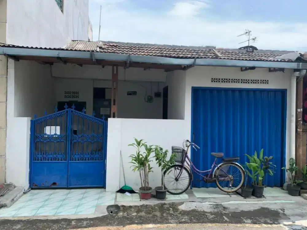 Disewakan rumah bekasi utara STRATEGIS & AMAN DARI BANJIR