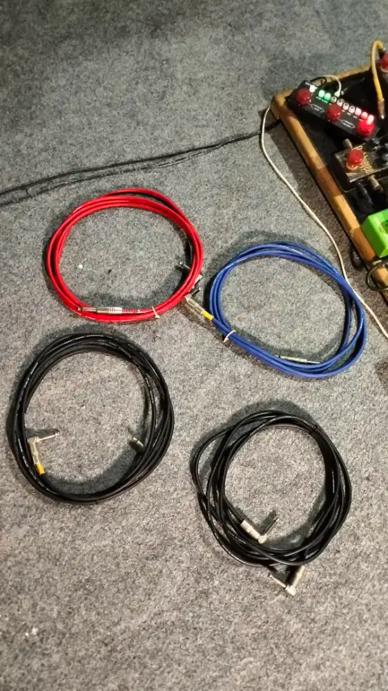 Kabel Instrument Gitar & Bass