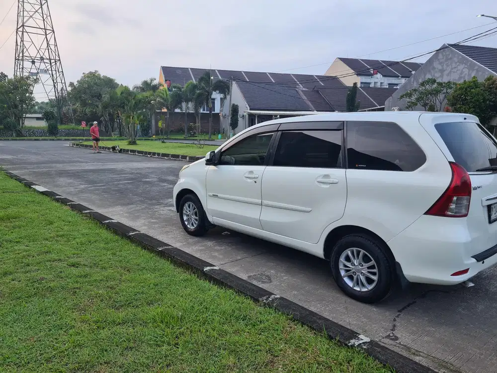 Daihatsu Xenia 2013 Bensin