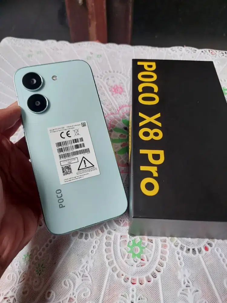 Poco x8 pro 8/256 jaringan 5G resmi Indonesia baru 1 minggu
