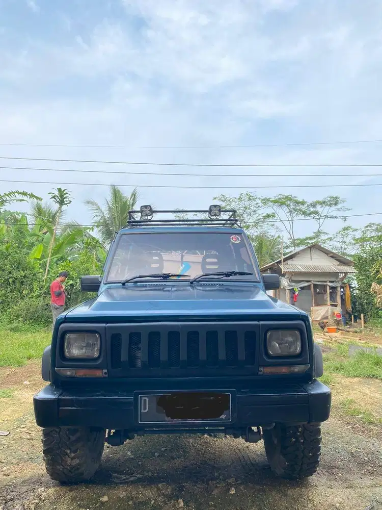 Daihatsu Feroza