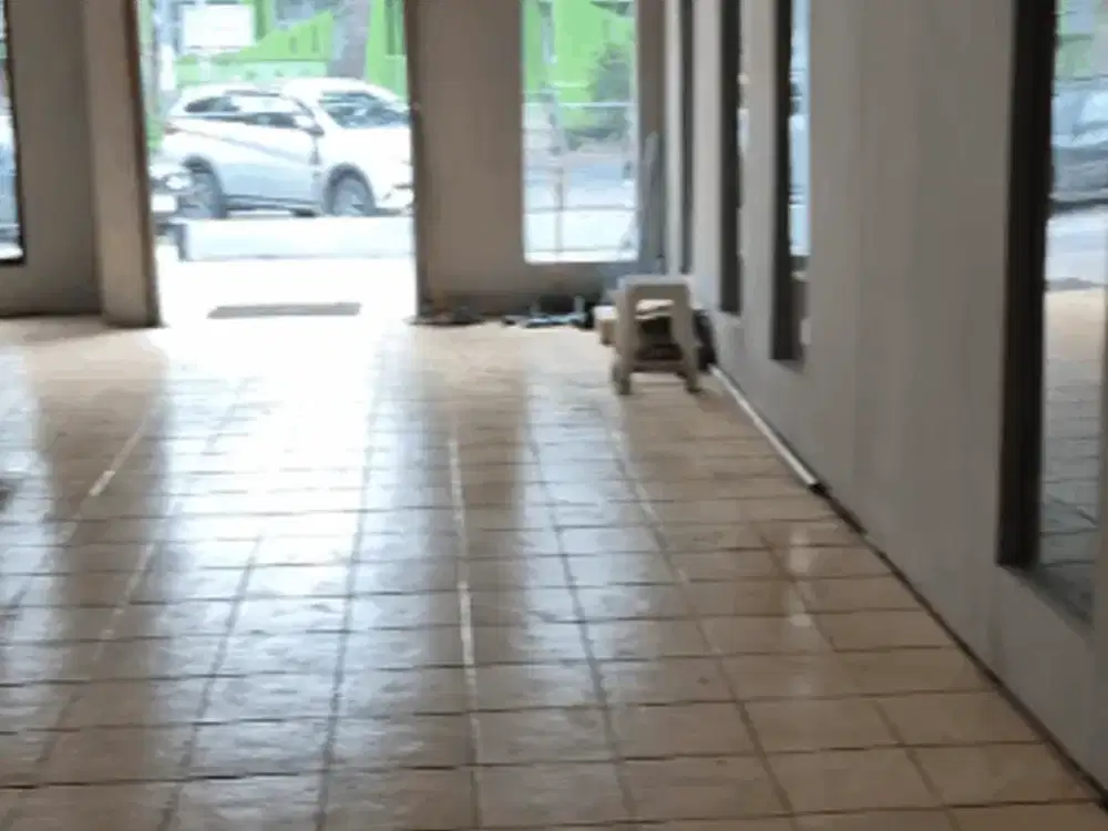 Ruang Usaha Cocok Untuk Kantor Dan Cafe Di Jl Banteng Bandung