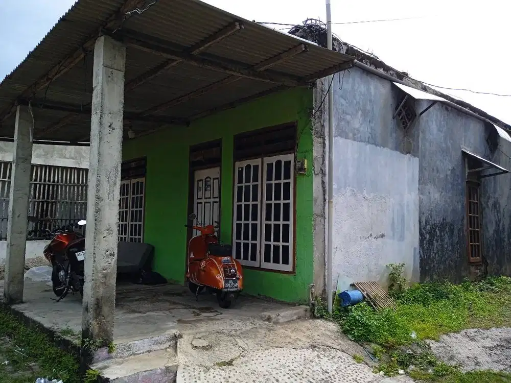 Dijual Rumah di Lirboyo Kediri