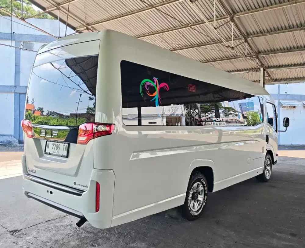 Isuzu Elf Giga Long 2025