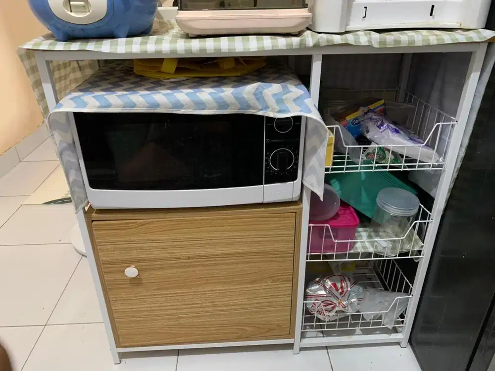 Rak Meja Dapur Serbaguna