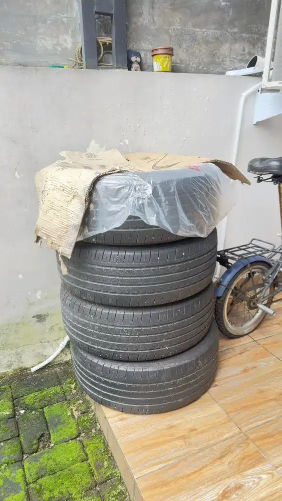 Goodyear assurance triplemax 205/55 R16 seken second