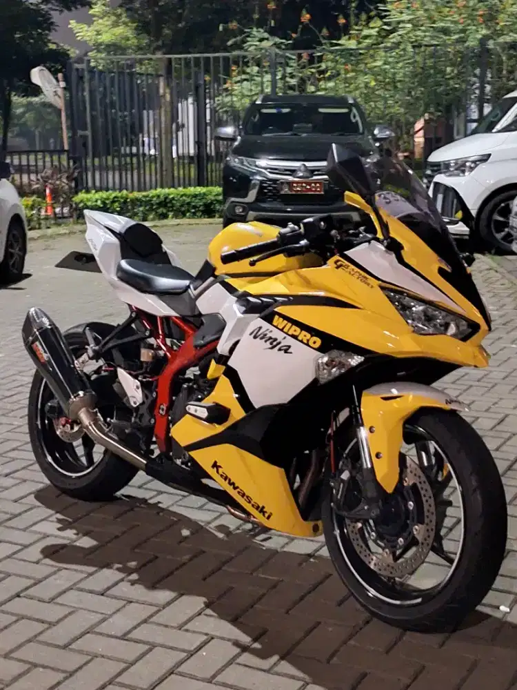 Zx25R 2021 ABS LOW KM