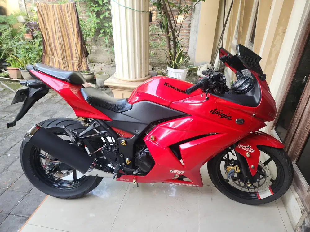 Ninja 250 merah 2011 mulus bonus pajak baru gbm